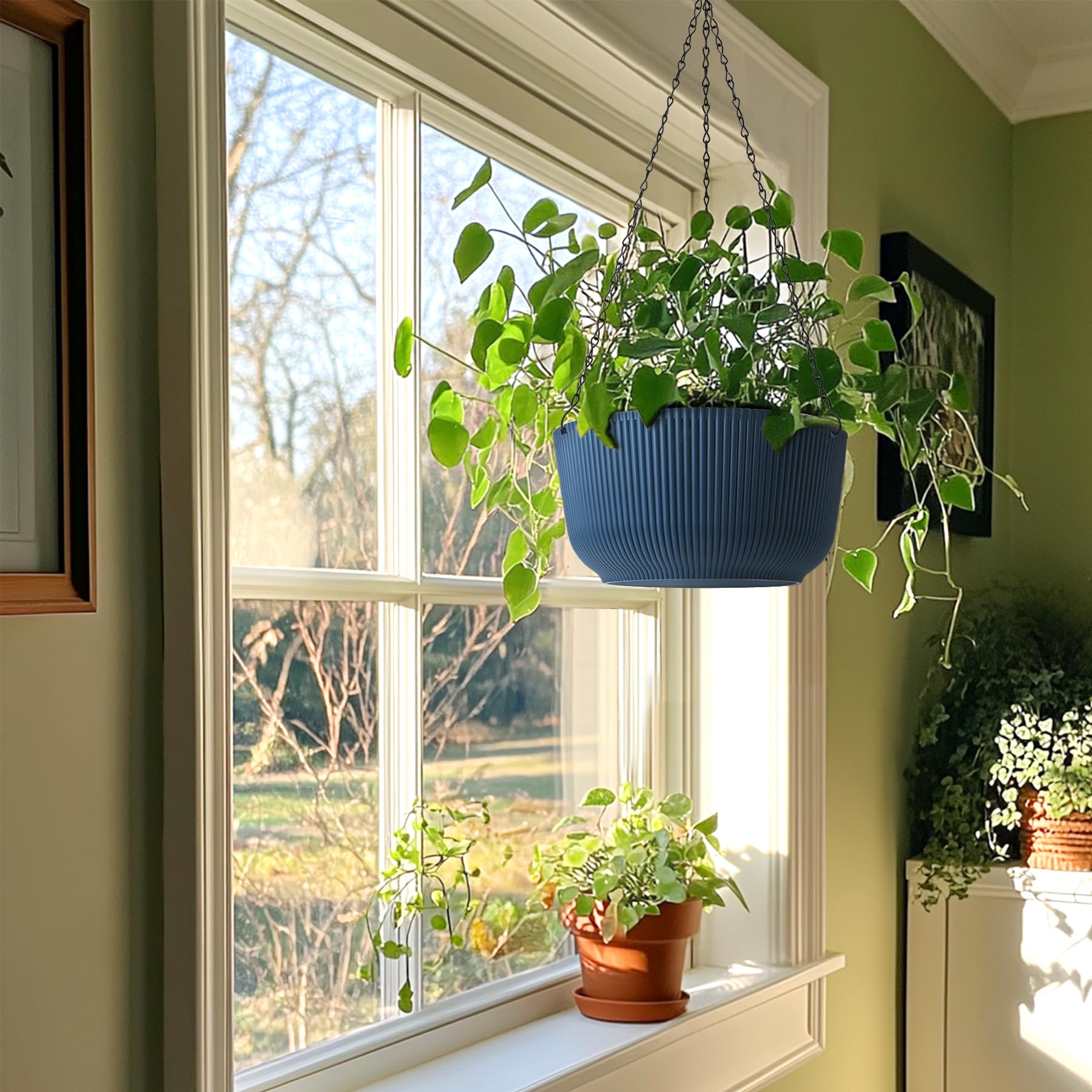 T4U easy-install chain hanger supports quick setup.