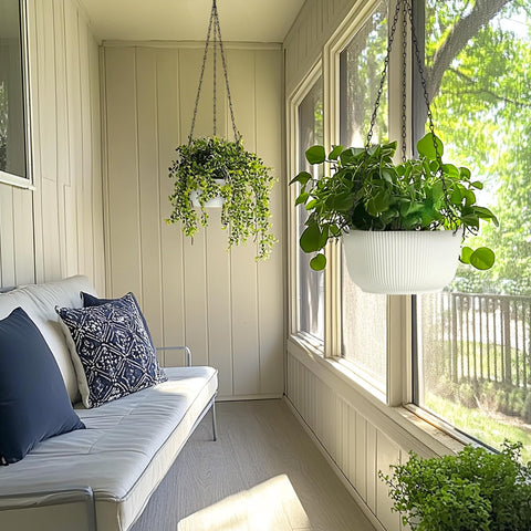 T4U gift-worthy hanging planters for plant lovers.