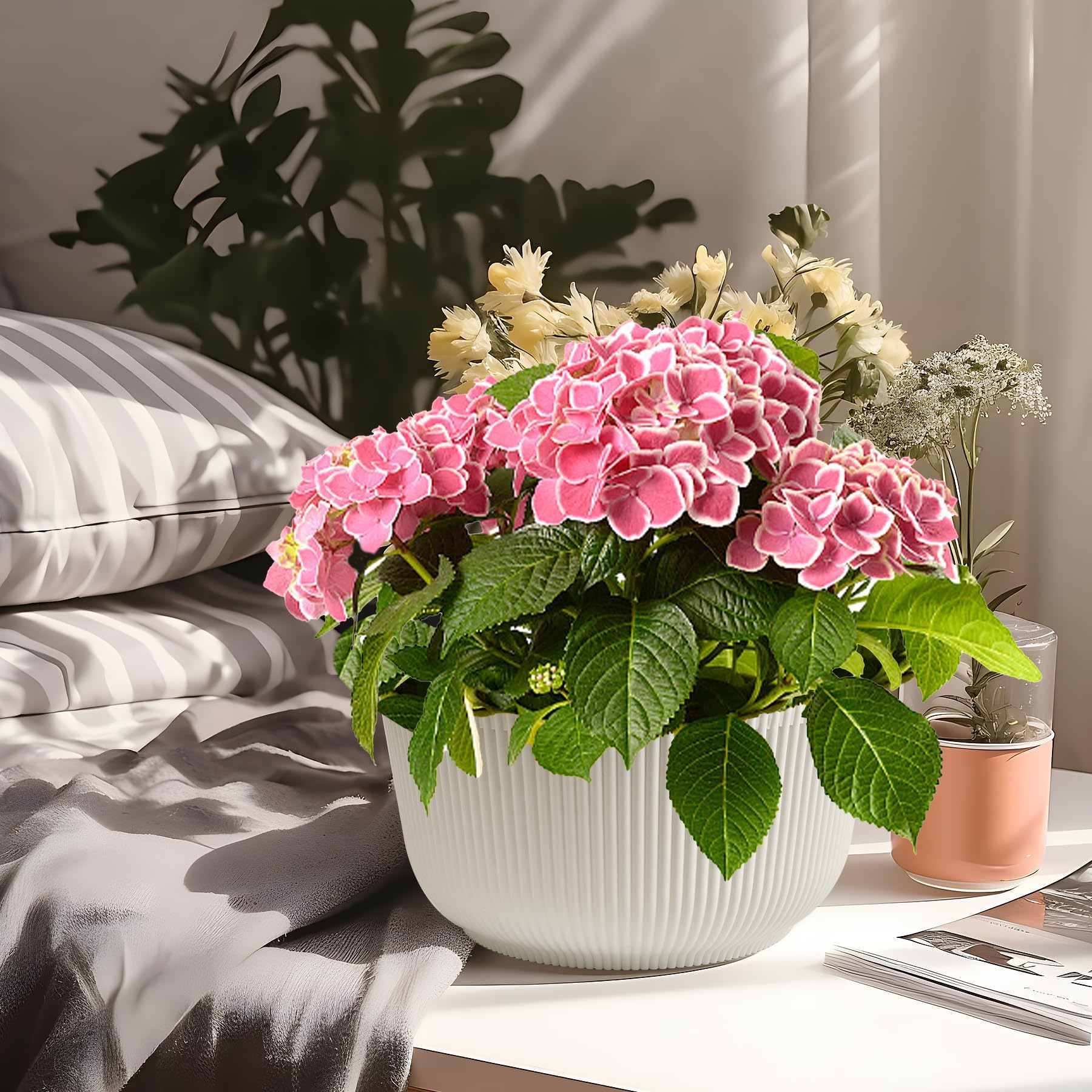 T4U urban living setup featuring self-watering planters.