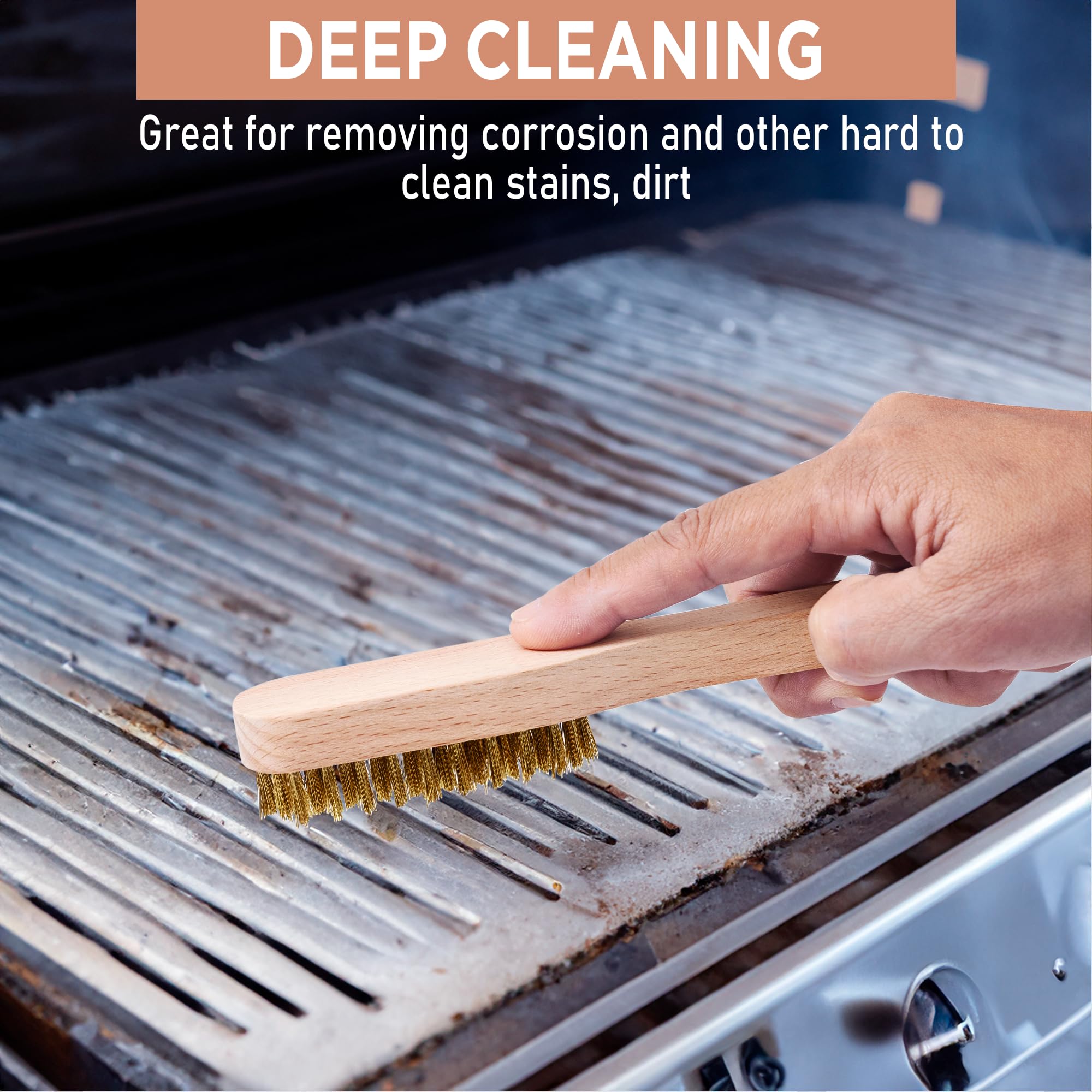 TAKAVU nylon-bristle brush for scratch-free delicate cleaning.