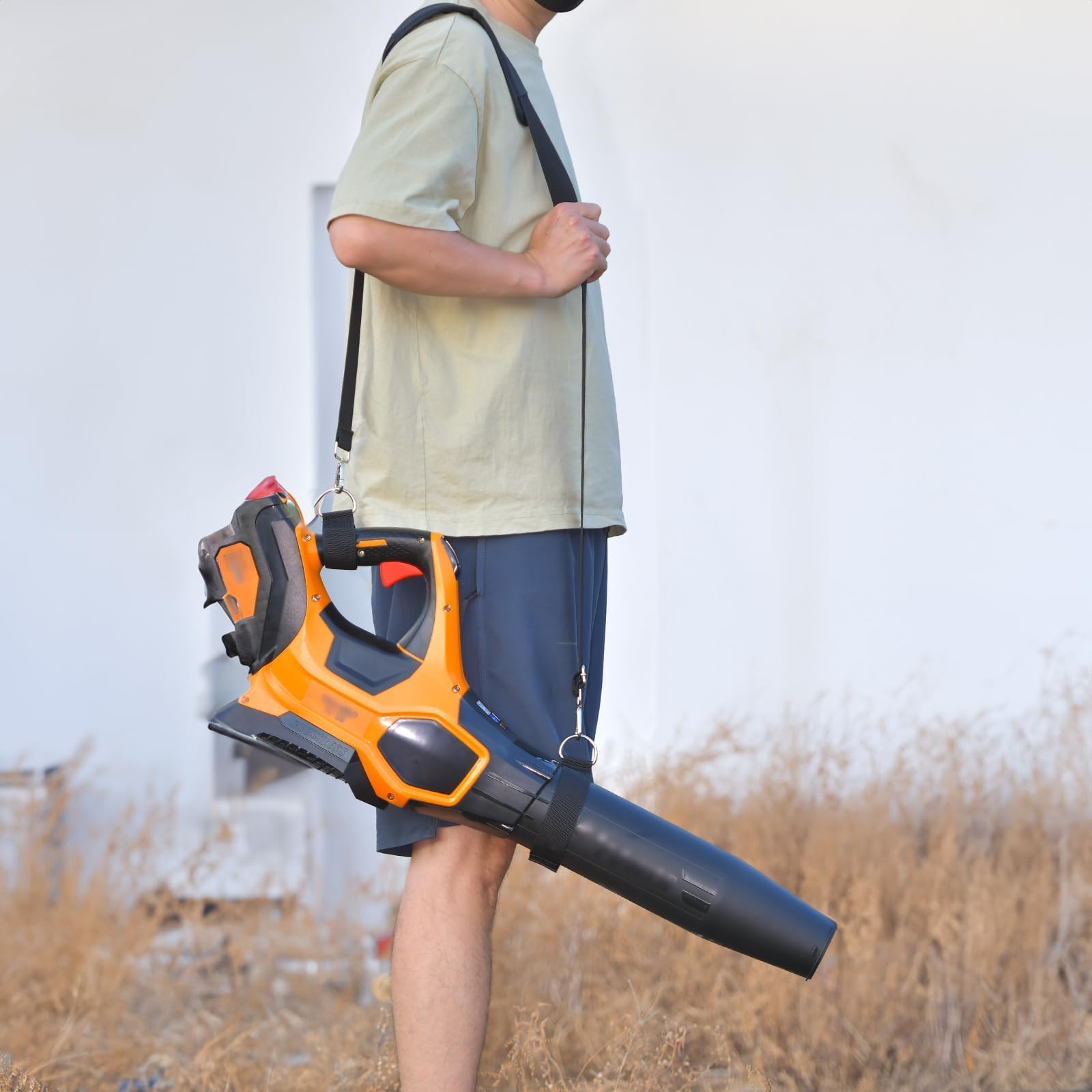 Tanmqin all-in-one strap simplifies switching between tools