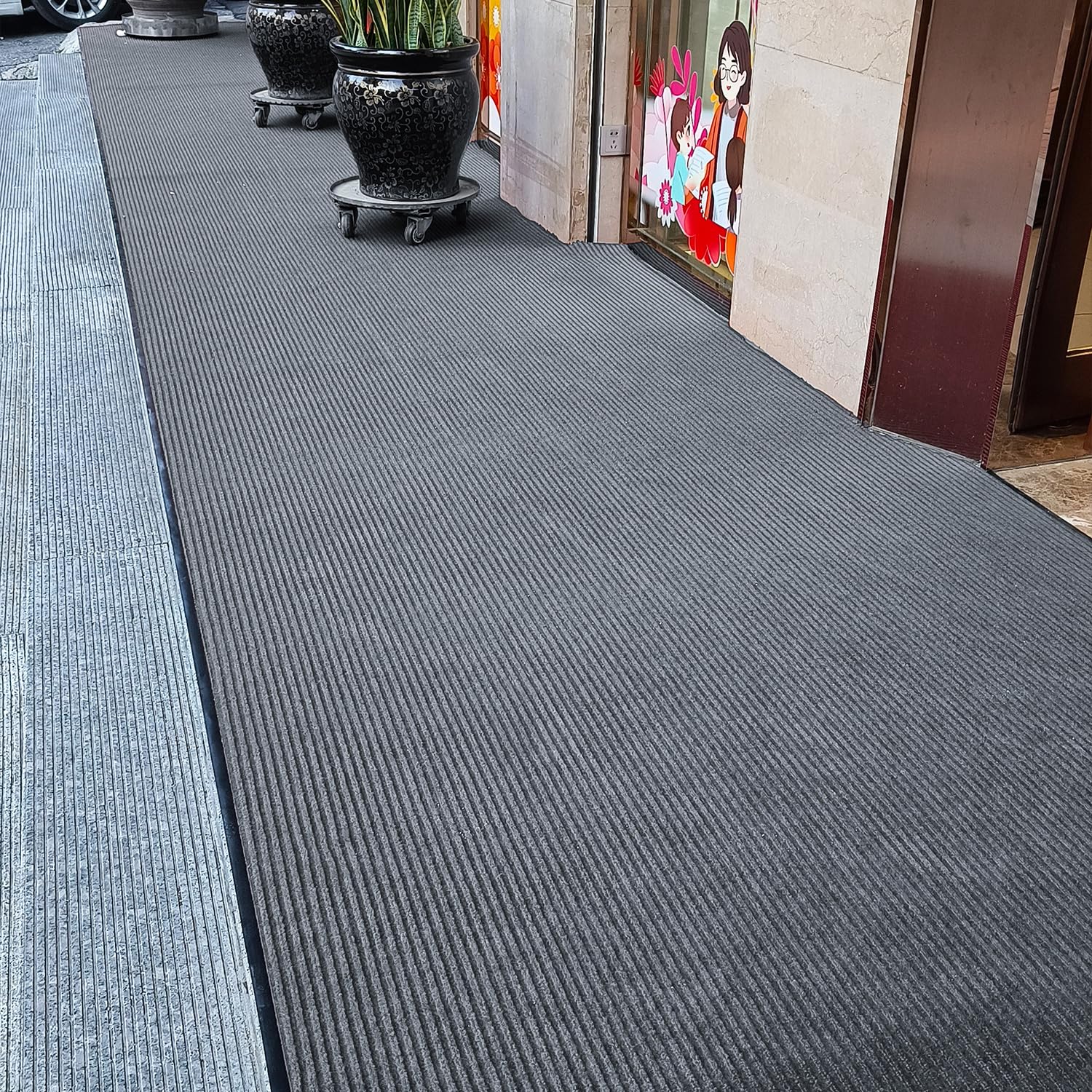 TANYOYO non-slip PVC backing keeps the mat flat on hard floors.