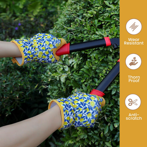 Tavaleu ergonomic fit enhances grip when handling trowels and shears.