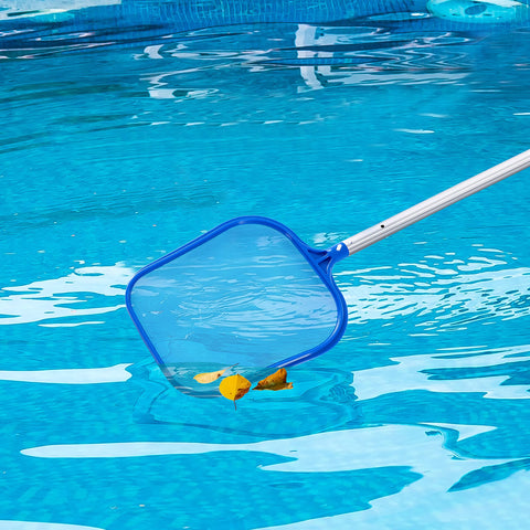 Tavaleu Pool Skimmer nine-three-by-seventeen-four-inch-net provides wide reach.