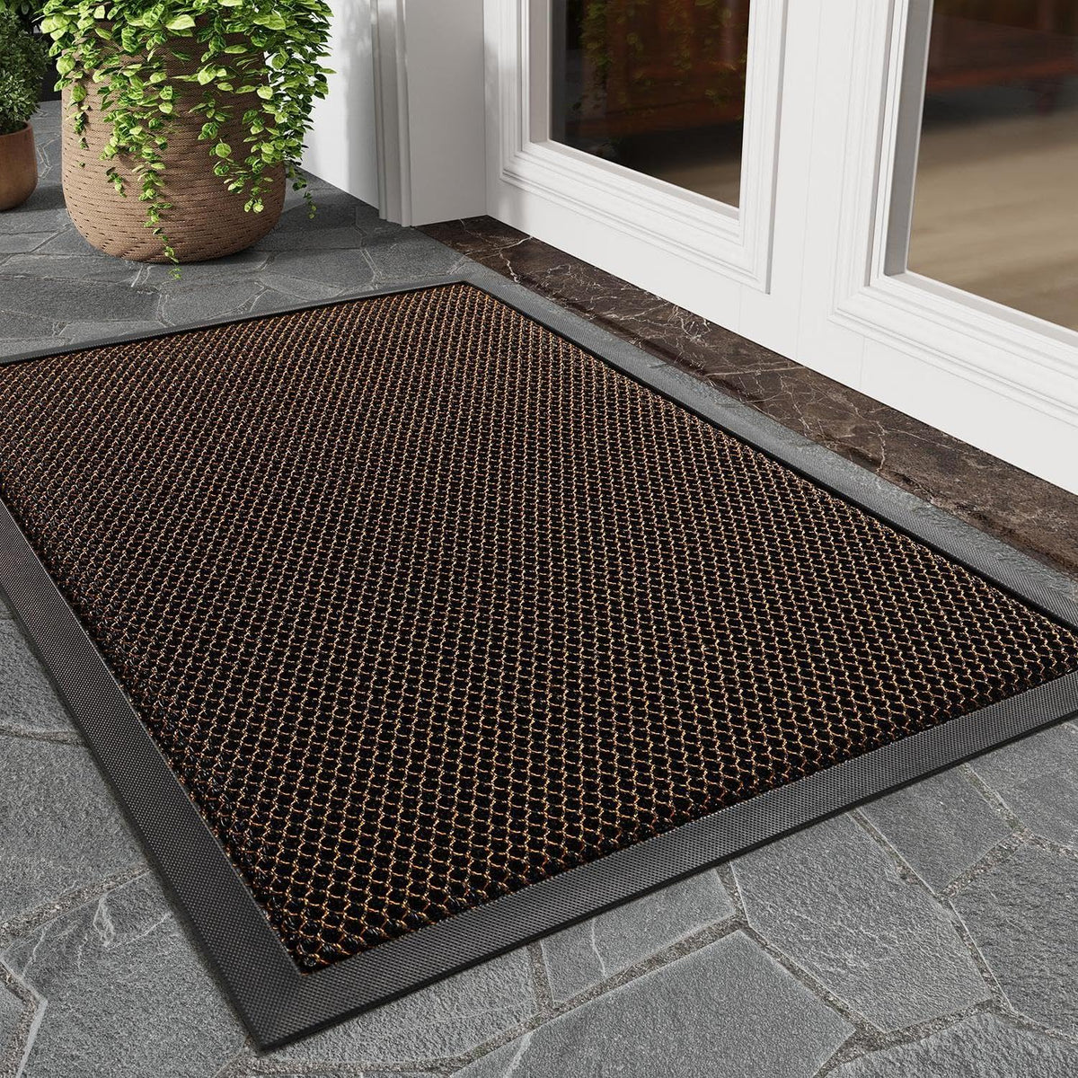 Tchdio front door mat dirt-trapper 17x29 captures dirt and moisture at the entry.