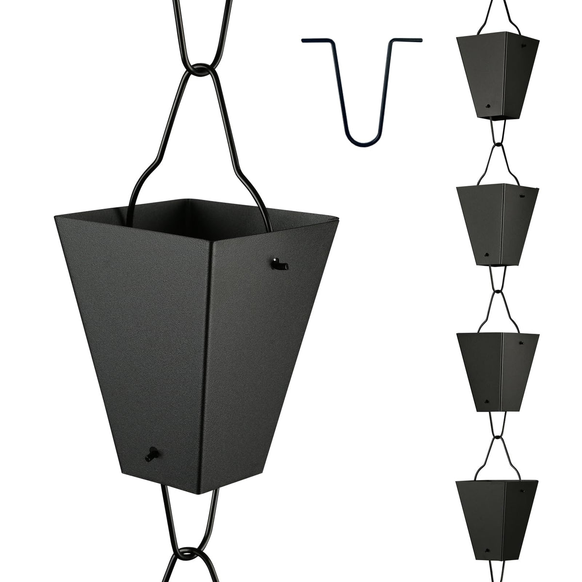 TE DEUM Square Link Rain Chain overview in outdoor space shows modern, decorative appeal.