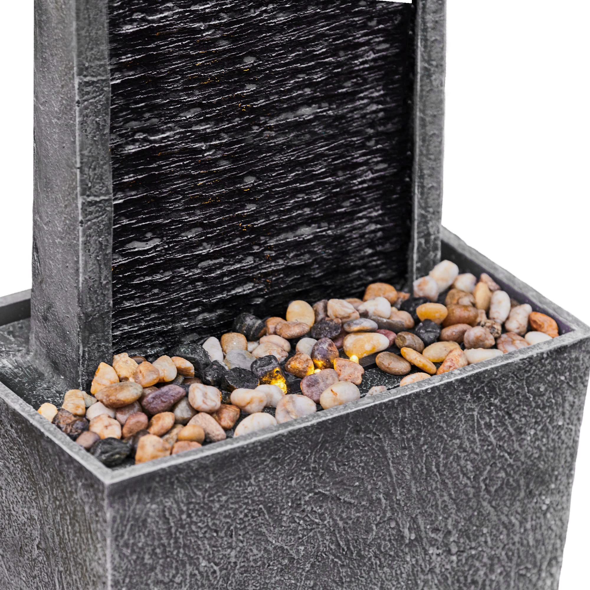 Teamson Home compact dimensions fit smaller outdoor spaces without crowding.