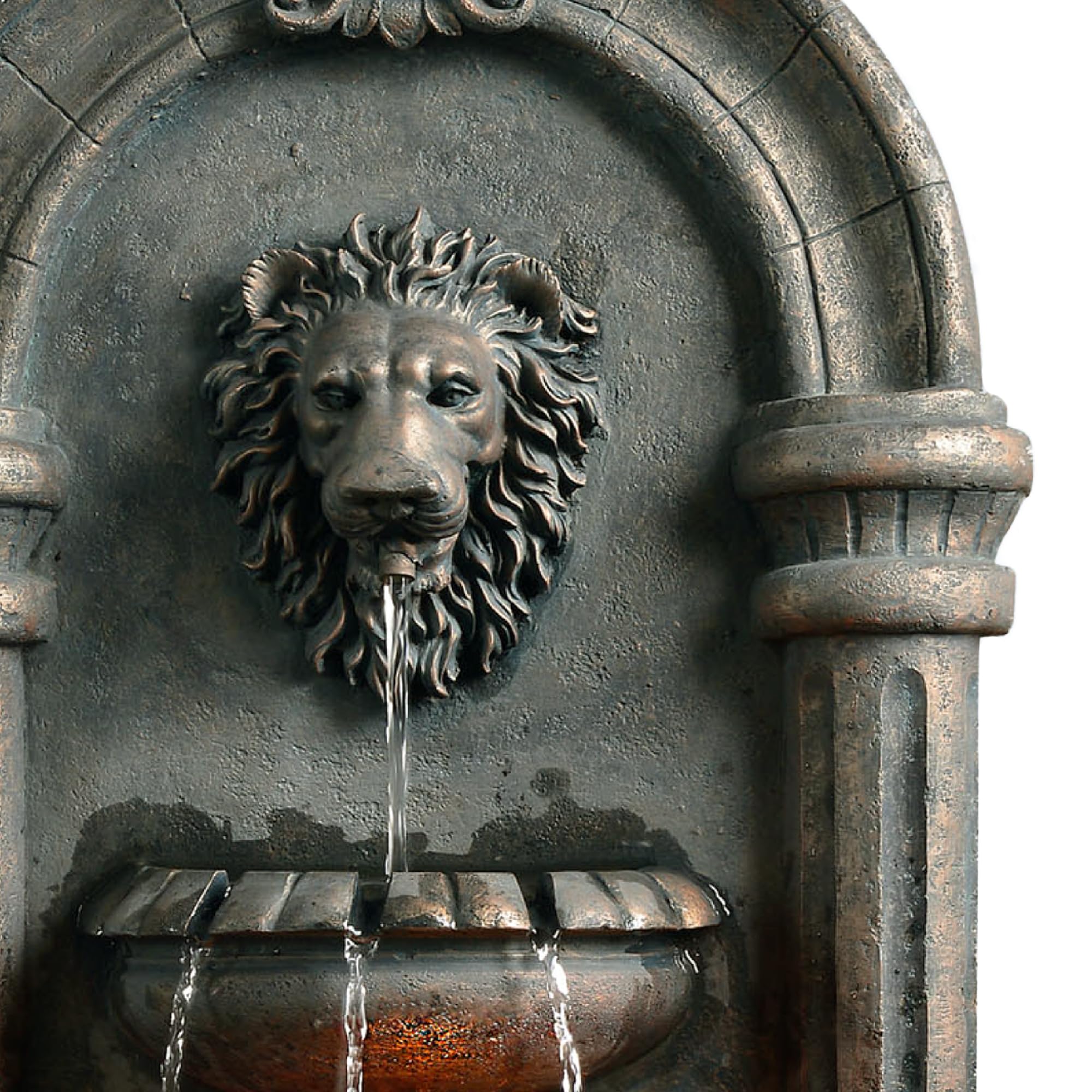 Teamson Home Lion Head Wall Fountain built-in pump ensures smooth water flow.