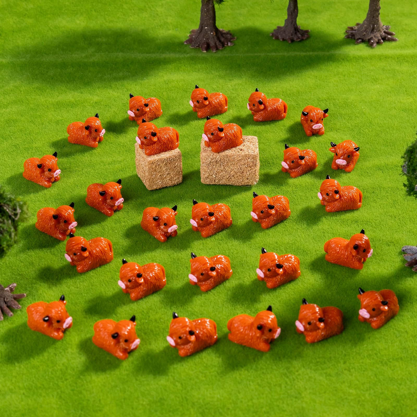 Teenzee-highland-cow-figurine-cake-decorations brighten any celebration.