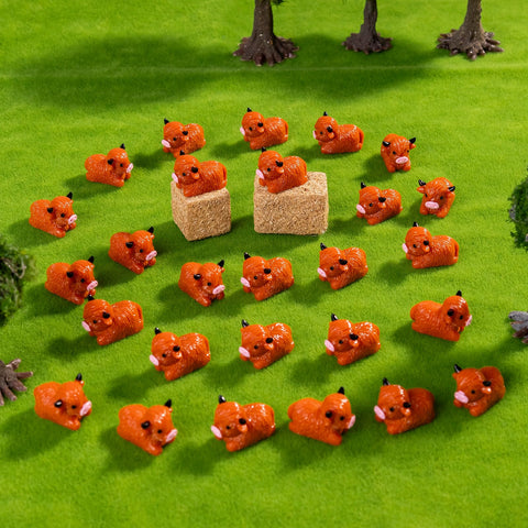 Teenzee-highland-cow-figurine-cake-decorations brighten any celebration.