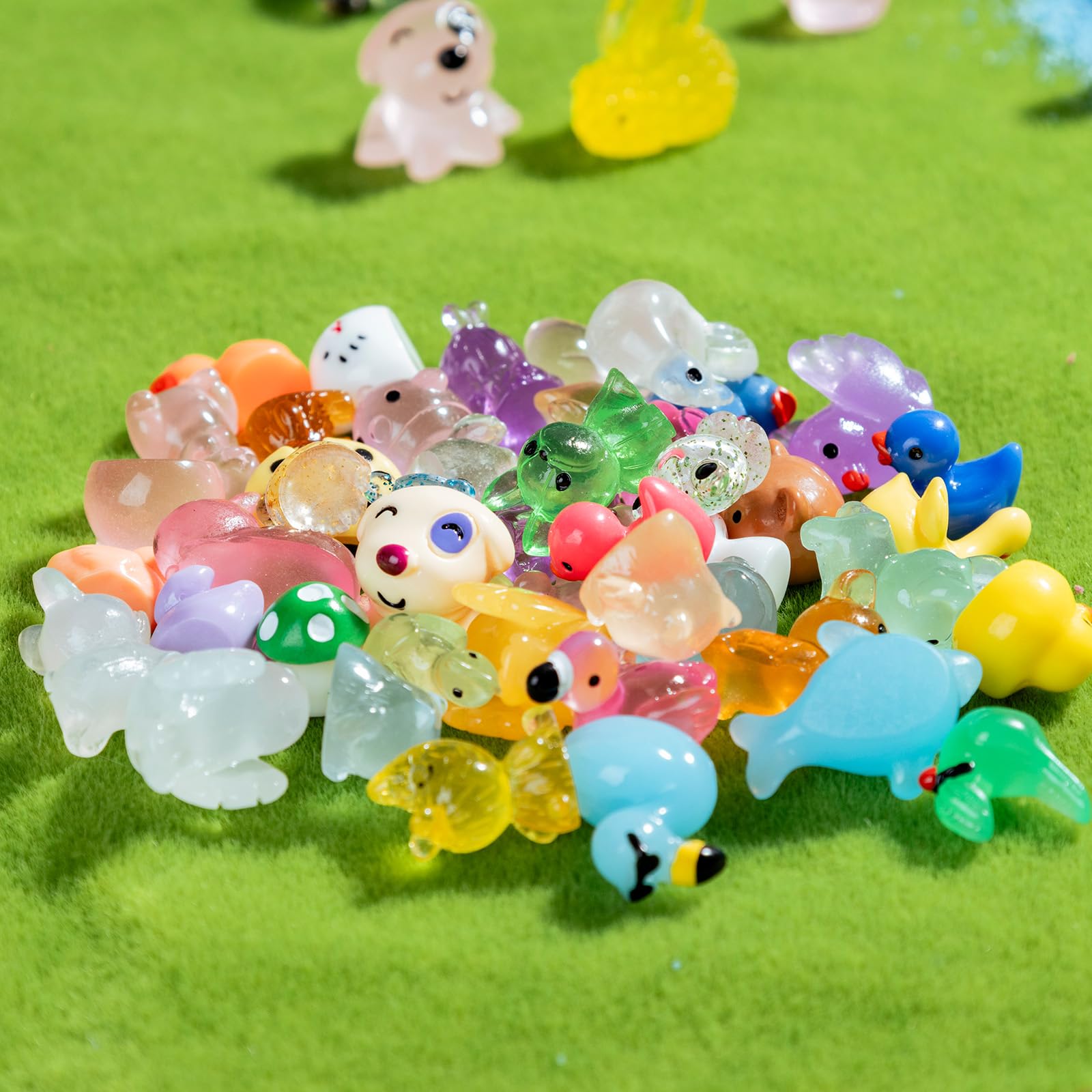 Teenzee resin animal miniatures designed for aquariums and terrariums.