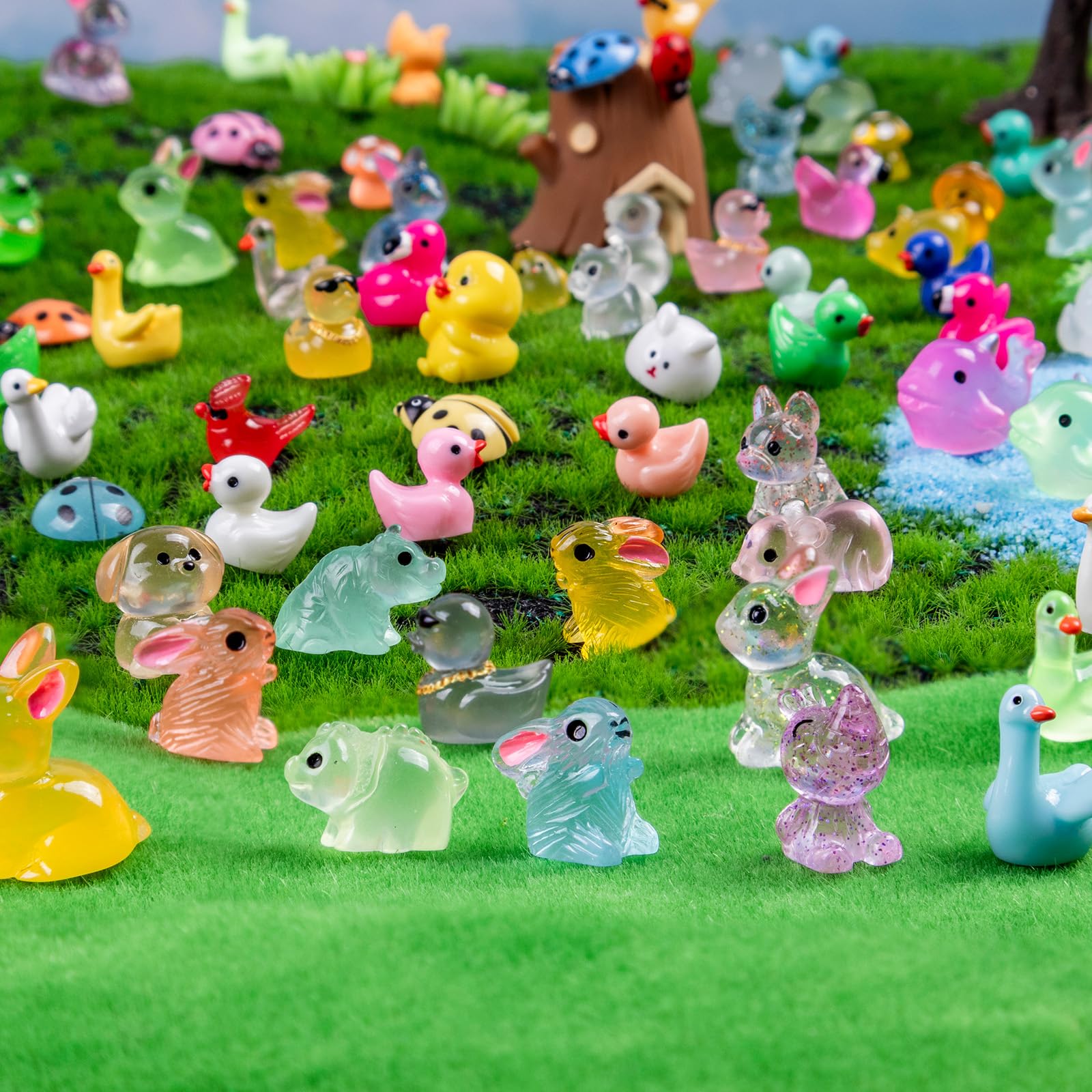 Teenzee resin animal figures with detailed features for lively garden scenes.