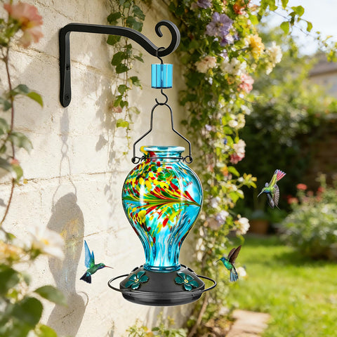 Easy to clean and refill with 24-ounce capacity.