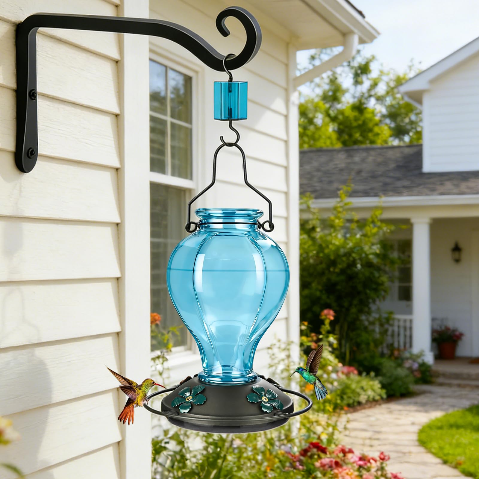 Tegarbed gifts-ready packaging makes it a thoughtful outdoor decor present.
