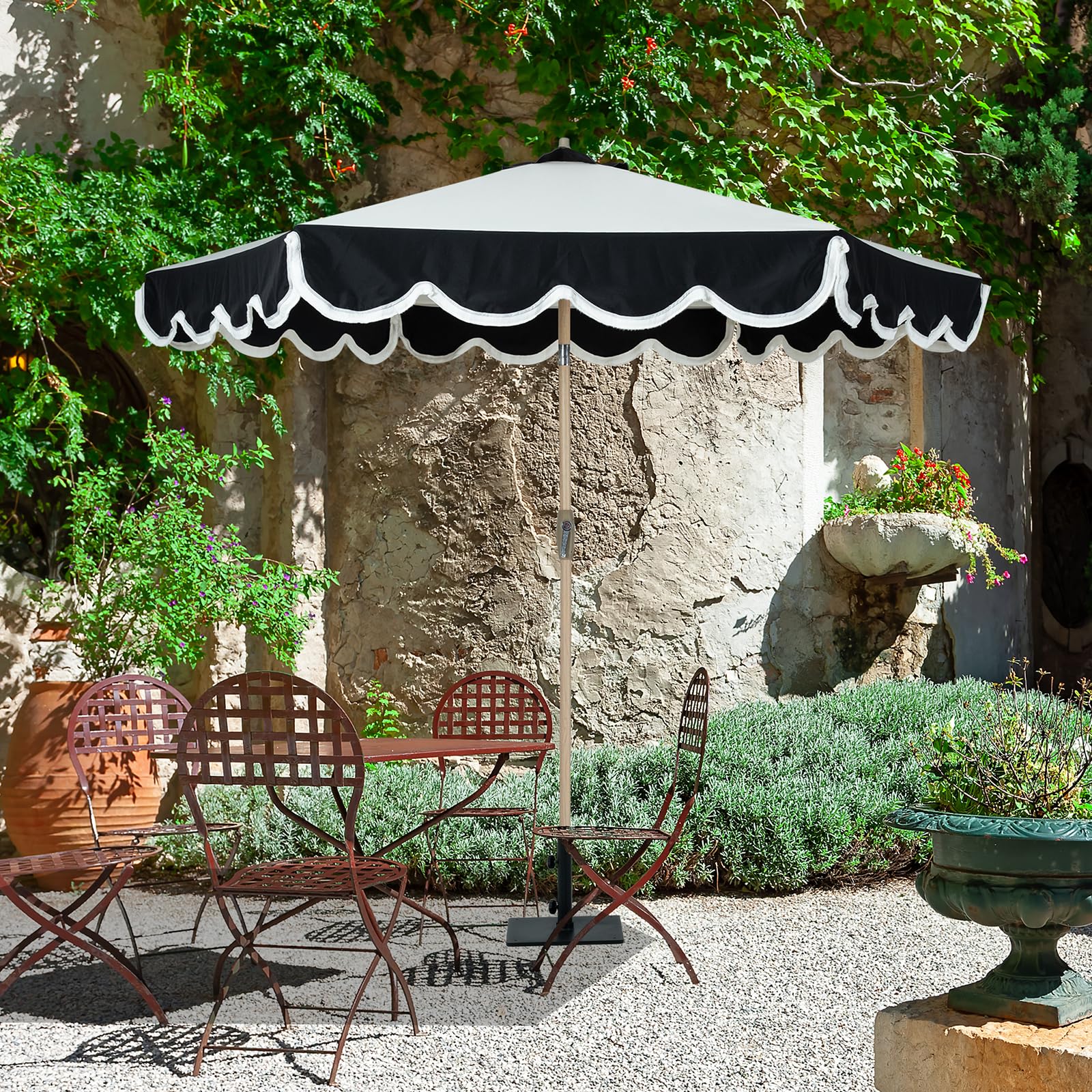 Tempera 1.5-inch pole with button tilt enables adjustable shade.
