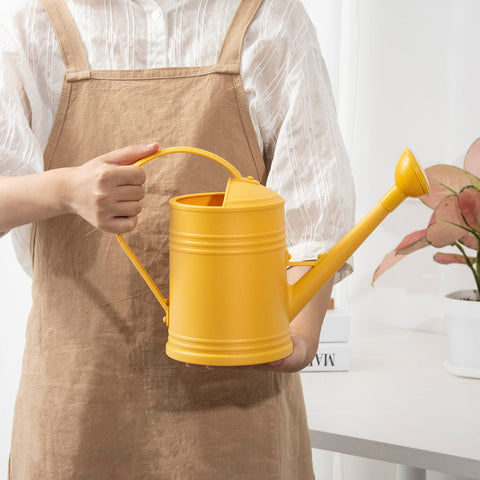 Tennedriv Green 68oz ergonomic handle for comfortable pouring