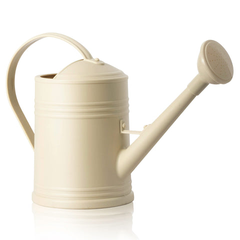 Tennedriv Green watering can with wide opening for easy filling and refills.