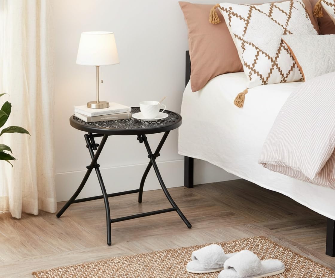 TeoKJ small porch table doubles as a desk