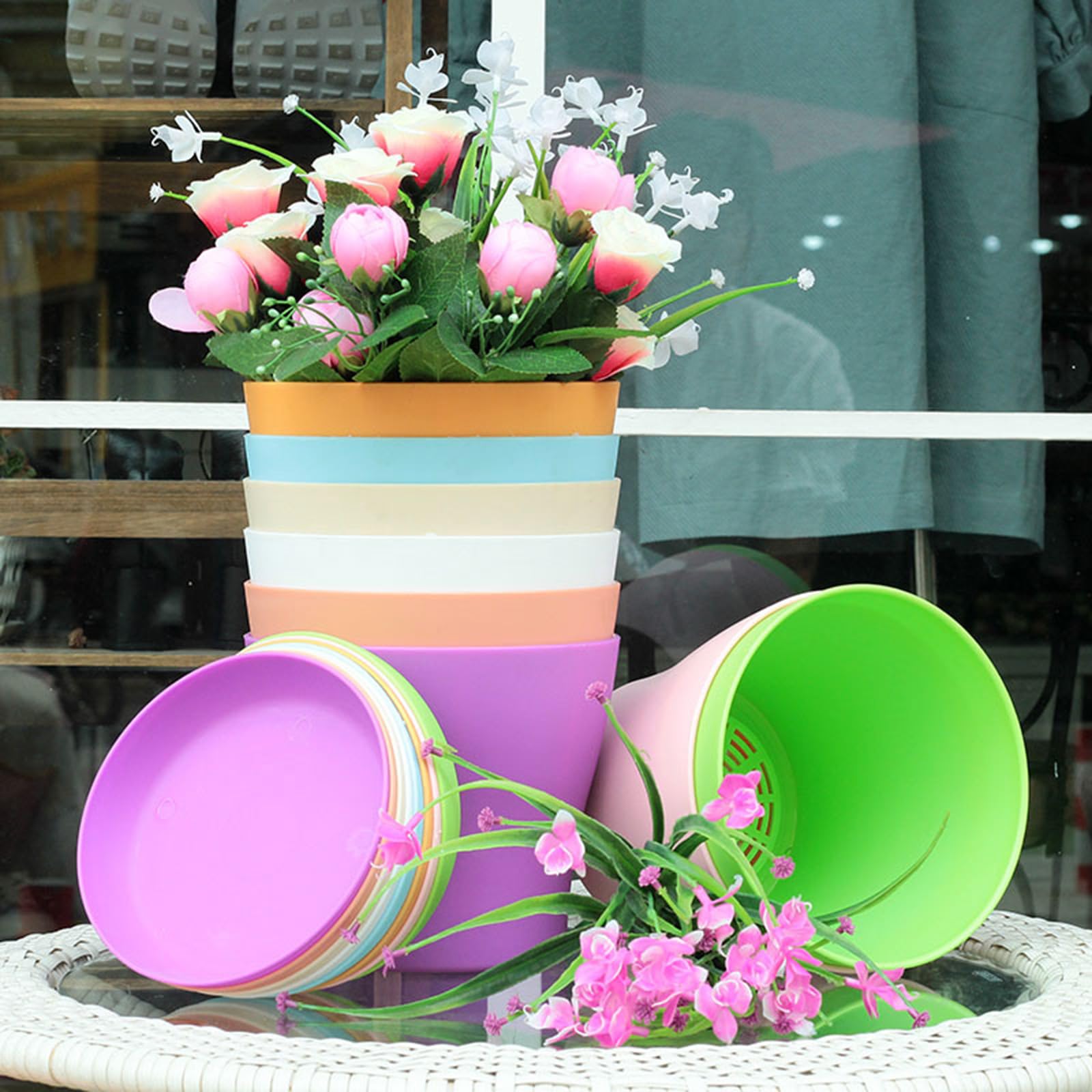 Tergy cactus pot close-up in durable plastic suitable for outdoor use.