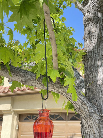 Tetra-Teknica YH-028 outdoor decor S-hook suits rustic spaces.