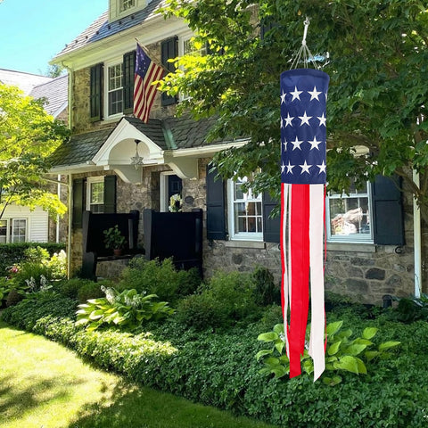 THQZLH outdoor garden decor ready for 4th of July celebrations.