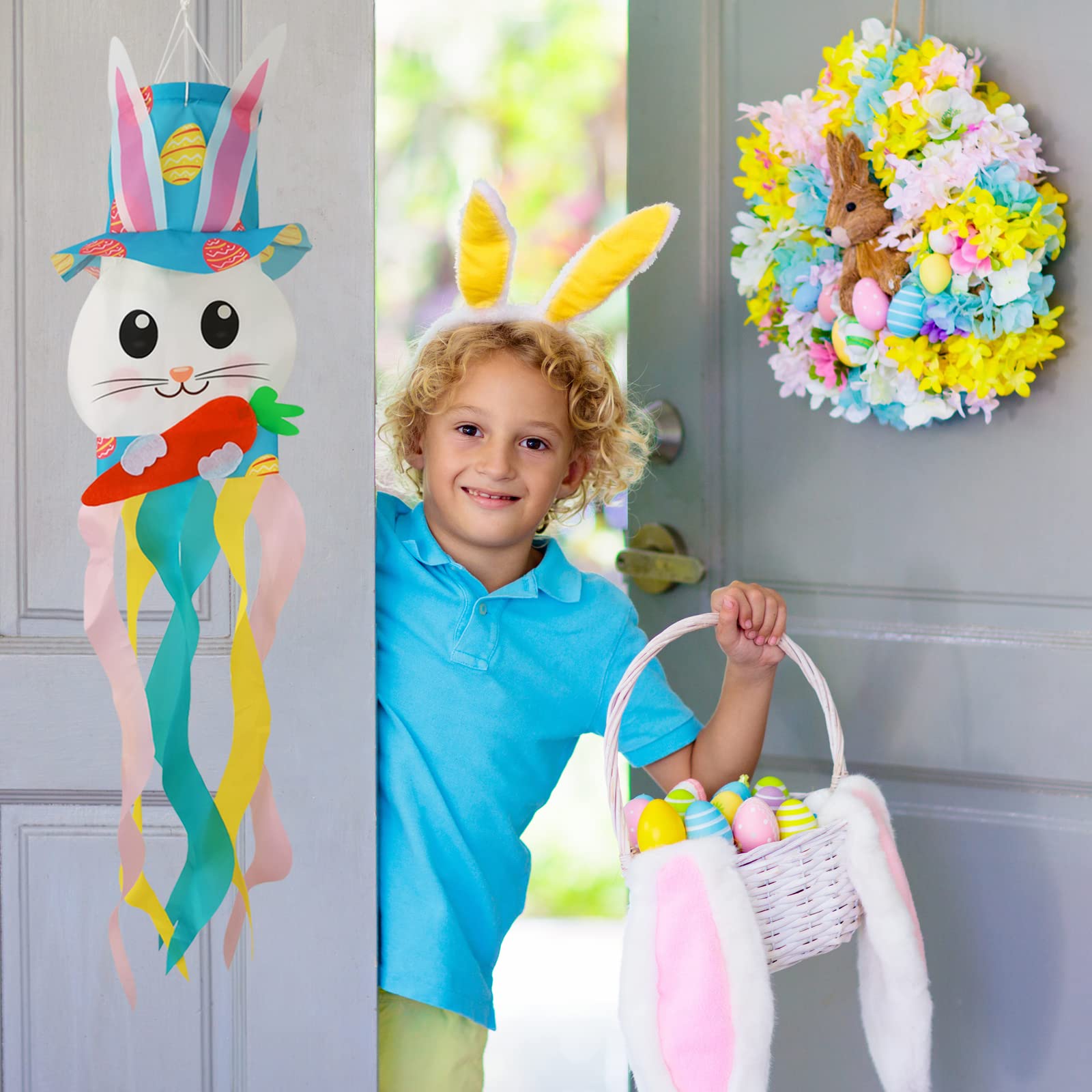 THQZLH 44-inch windsock creates bold visual impact for yard or patio.