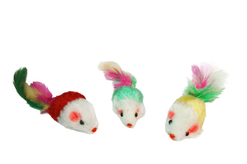 Thunder Acres Cat Grass Blend bonus cat toy adds interactive play.