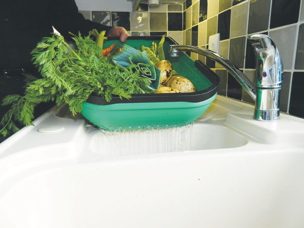 Tierra Garden GP184 Colander Trug easy-clean surface for quick washing and drying.