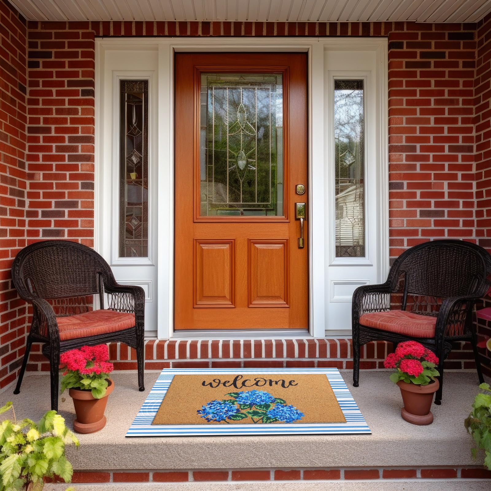 Tinideya two-piece hydrangea set complements entry doors.