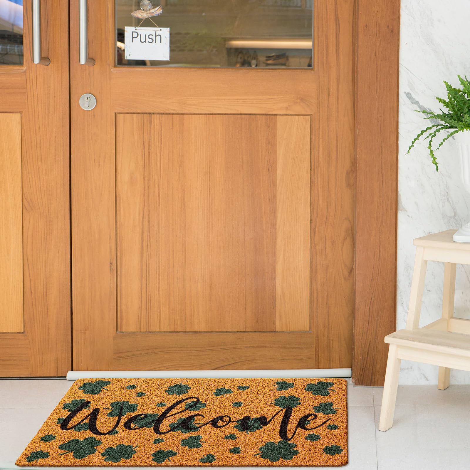 Tinideya cocofiber surface cleans easily for daily outdoor use