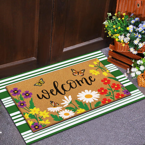 Tinideya mats made of polypropylene and rubber for outdoor use.