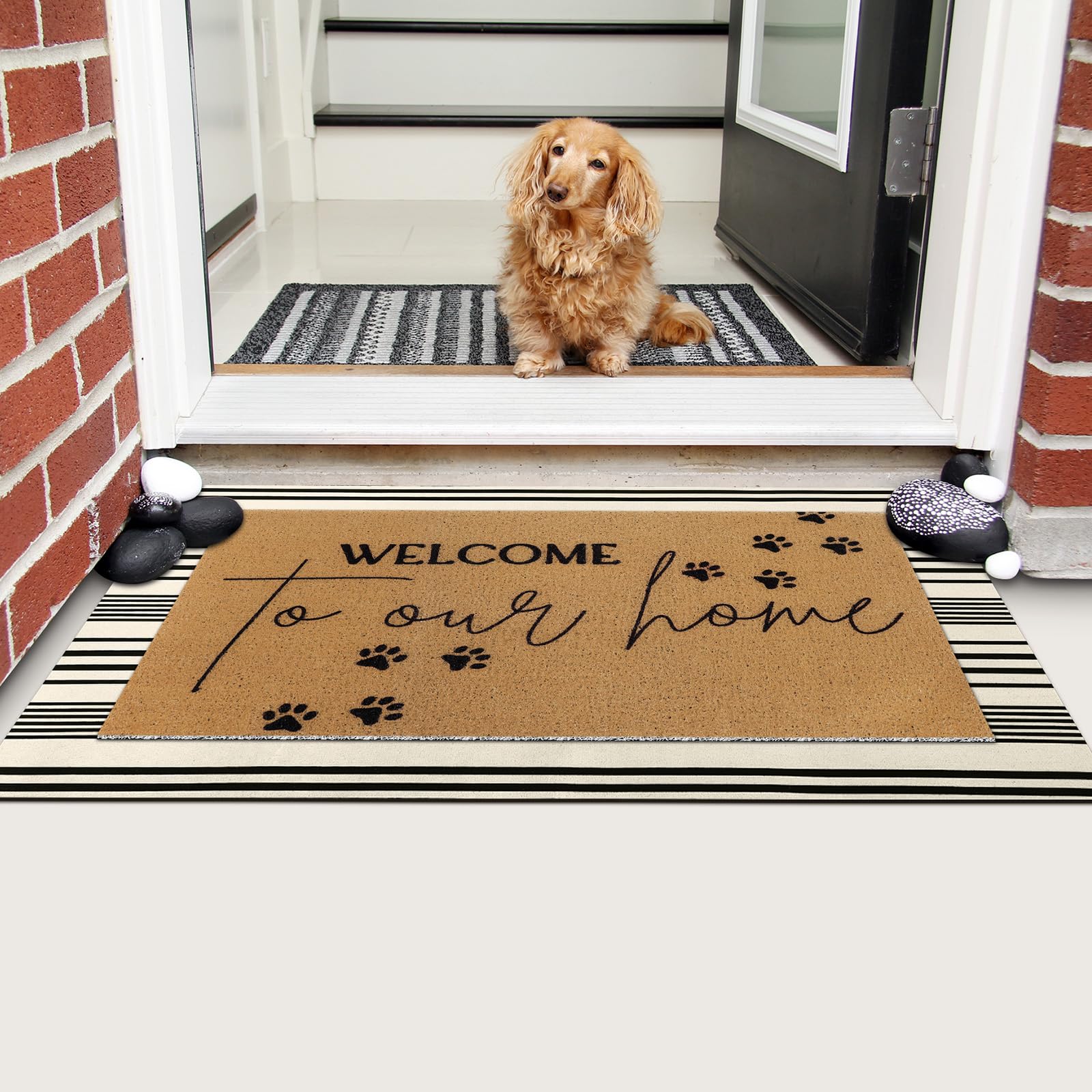 Tinideya door mat with sturdy stitching for lasting durability.