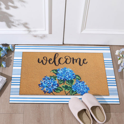Tinideya 43x73 cm floral mat fits smaller entryways gracefully.