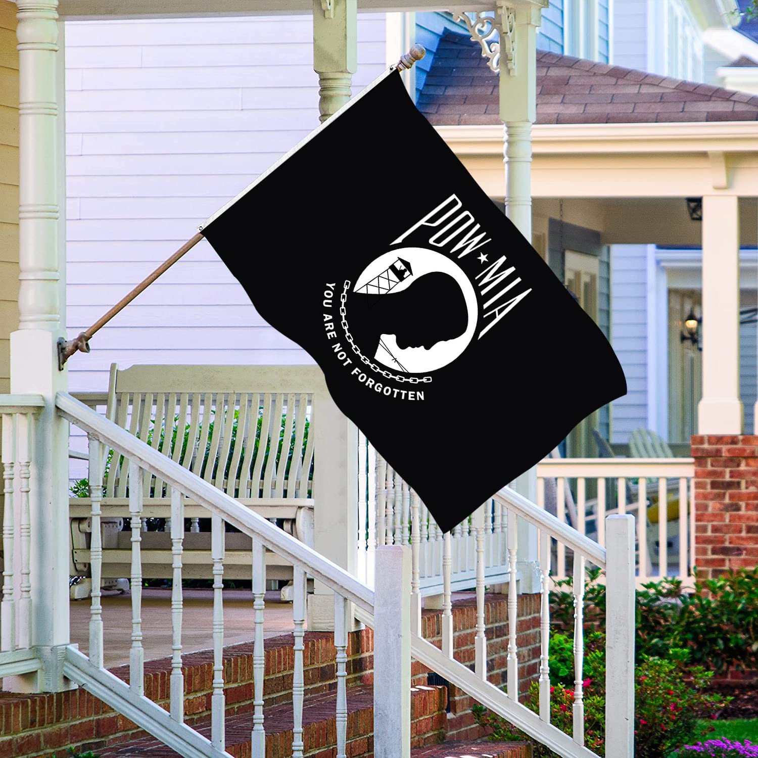 tnpun Mia Pow Flag 210D nylon closeup showing durable fabric for long lasting outdoor use