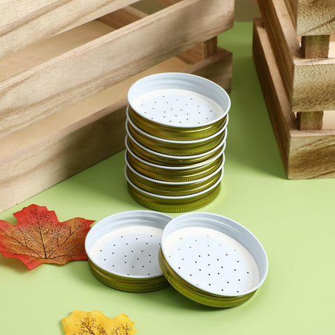 Toddmomy metal feeder components resist weather for outdoor beekeeping.