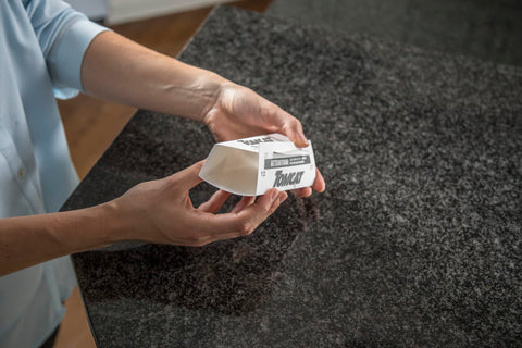 Eugenol-scented Tomcat Glue Boards improve stickiness for pests.