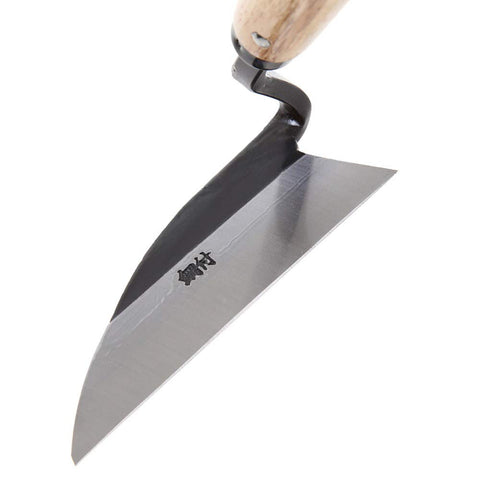 Handle length of 10.2 inches delivers comfortable grip and control.