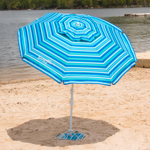 Tommy Bahama AnchorX wind vents improve airflow during breezy beach days.
