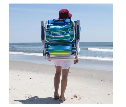 Tommy Bahama insulated cargo pouch keeps drinks cool during long beach days