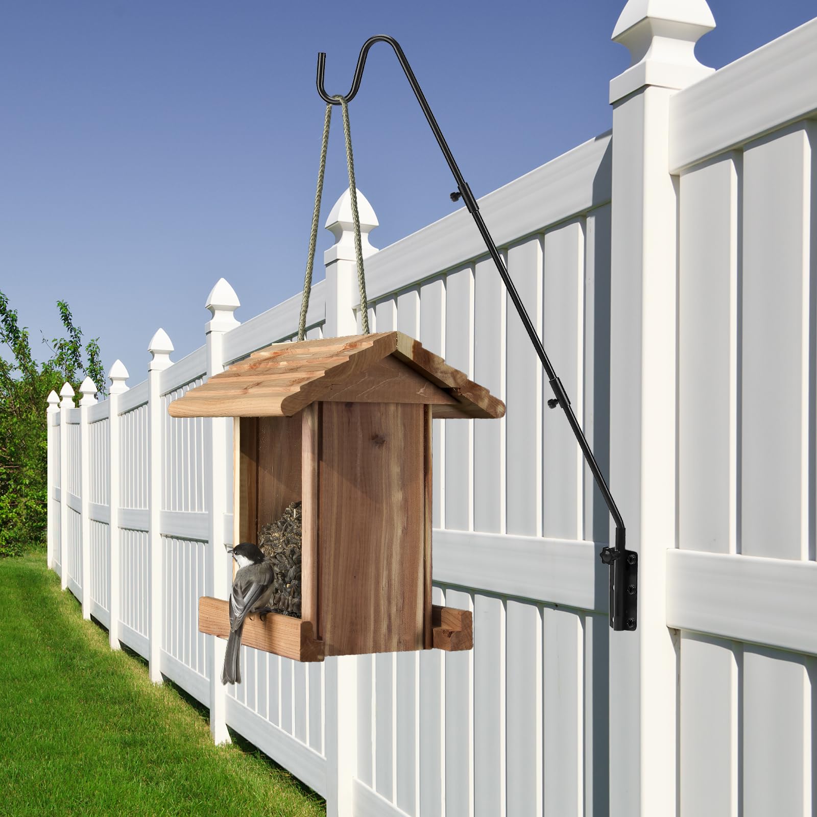 Tongyuyan heavy-duty hanger resists weather and squirrels for dependable outdoor use