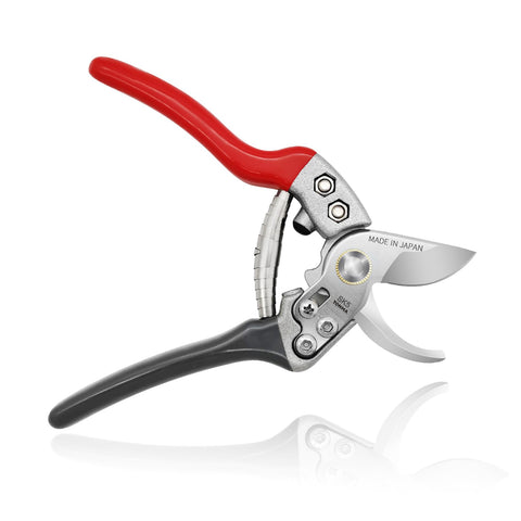 TONMA JP pruning shears ergonomic handle reduces hand fatigue during trimming