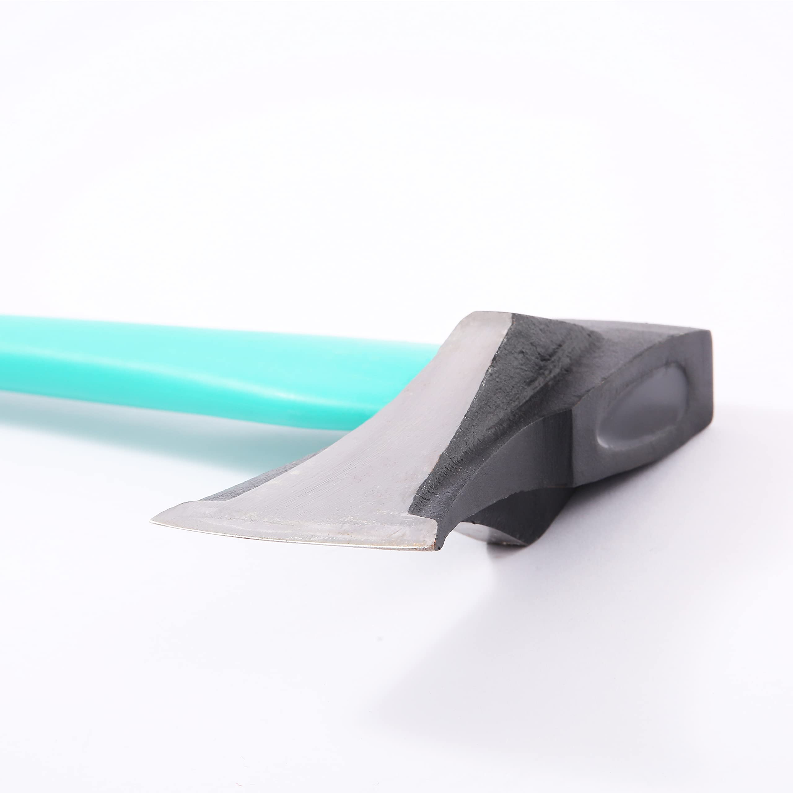 Toolzeen anti-slip grip helps secure handling during heavy-duty splits.