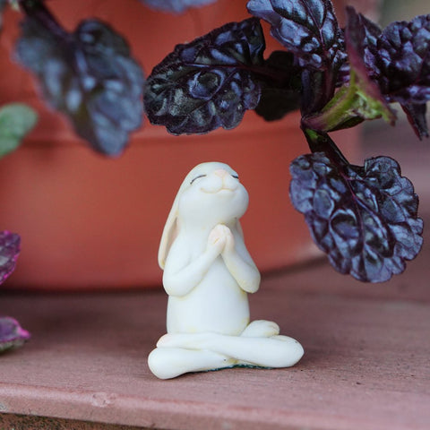 Close-up of Top Collection hand-painted bunny garden statue with intricate detailing.