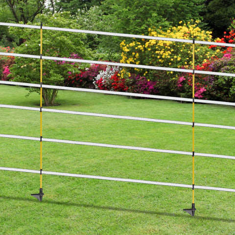 Toriexon Step-In posts suitable for cattle, sheep, goats, and dogs.