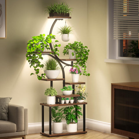 Tovve rust-resistant frame supports indoor and outdoor display