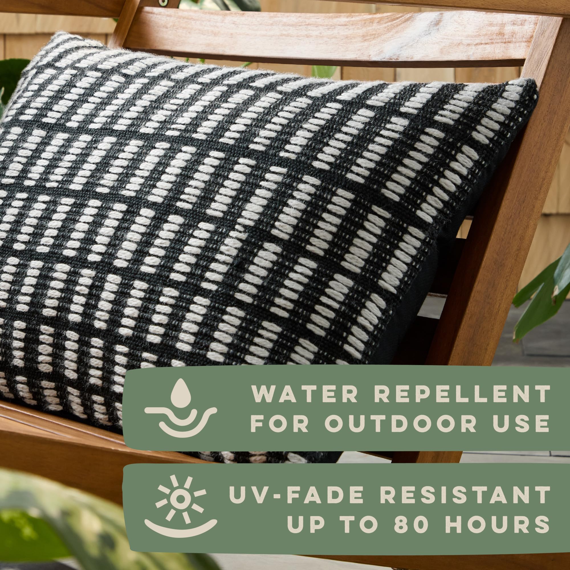 Town & Country Terra Alara uv-fade resistant fabric ideal for patios and porches.