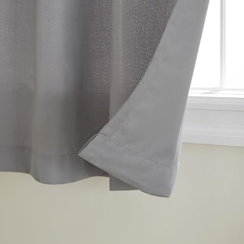 Town & Country Basics Cabana water-repellent weave demonstrated for outdoor durability.
