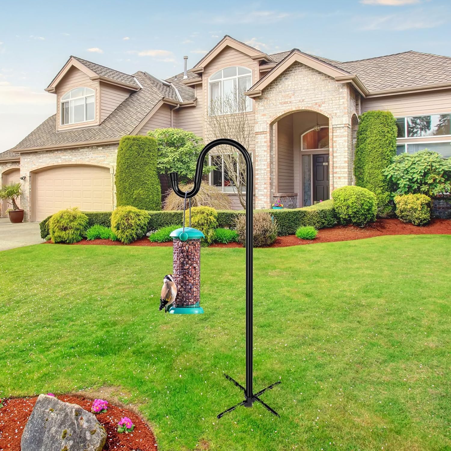 ToyHotels lightweight design eases repositioning of décor around the yard.