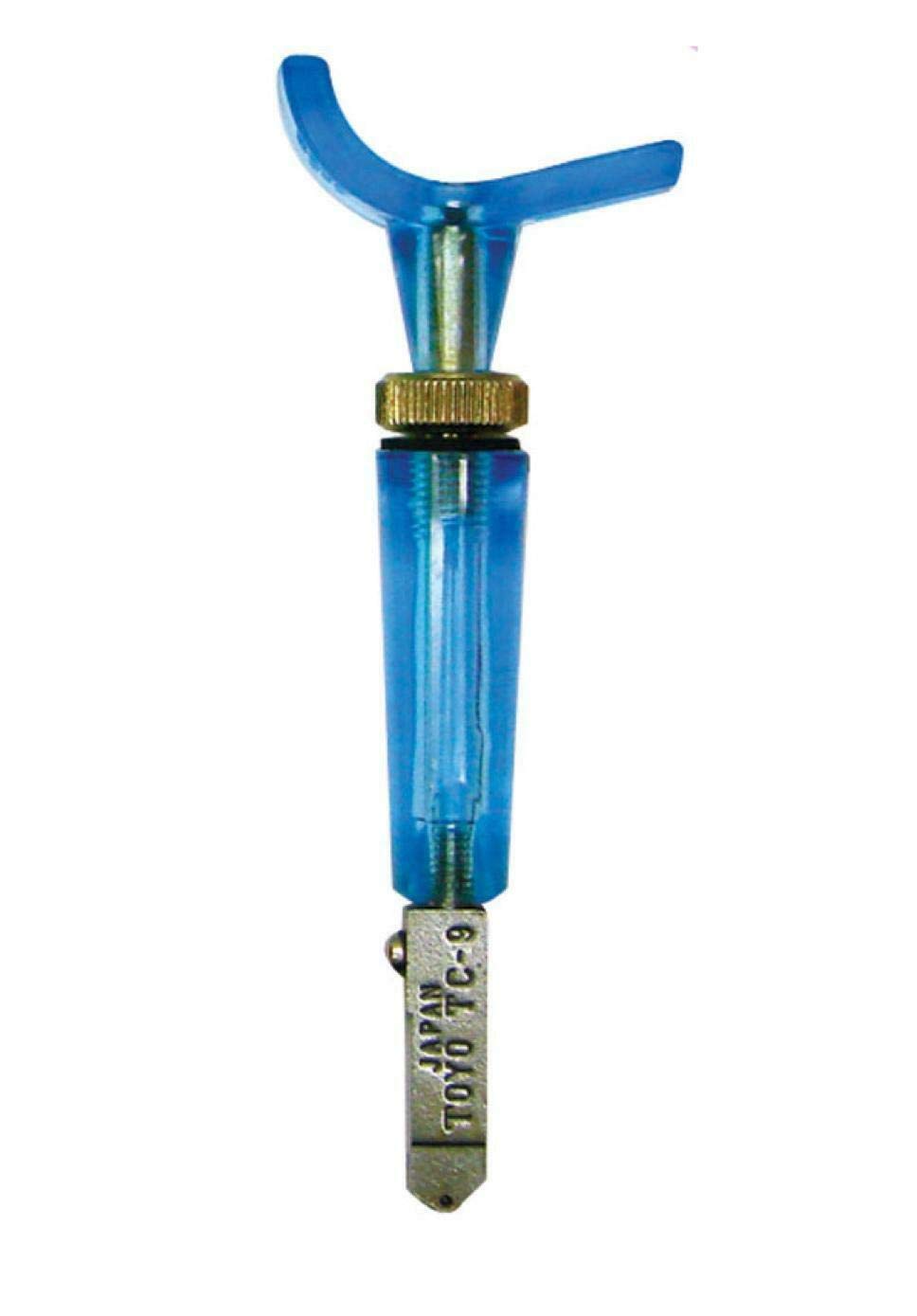 TOYO Thomas Grip Supercutter angle view shows the precise 3-point grip for stable control