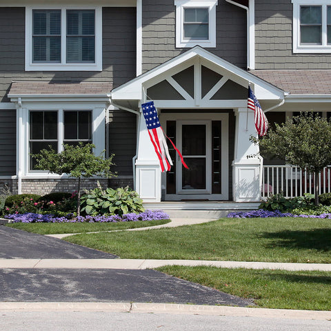 TPFEYEN windsock allows year-round patriotic decoration with vivid colors